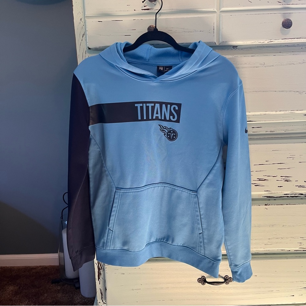 NFL Nike Light Blue Titans Hoodie. Boys size large.